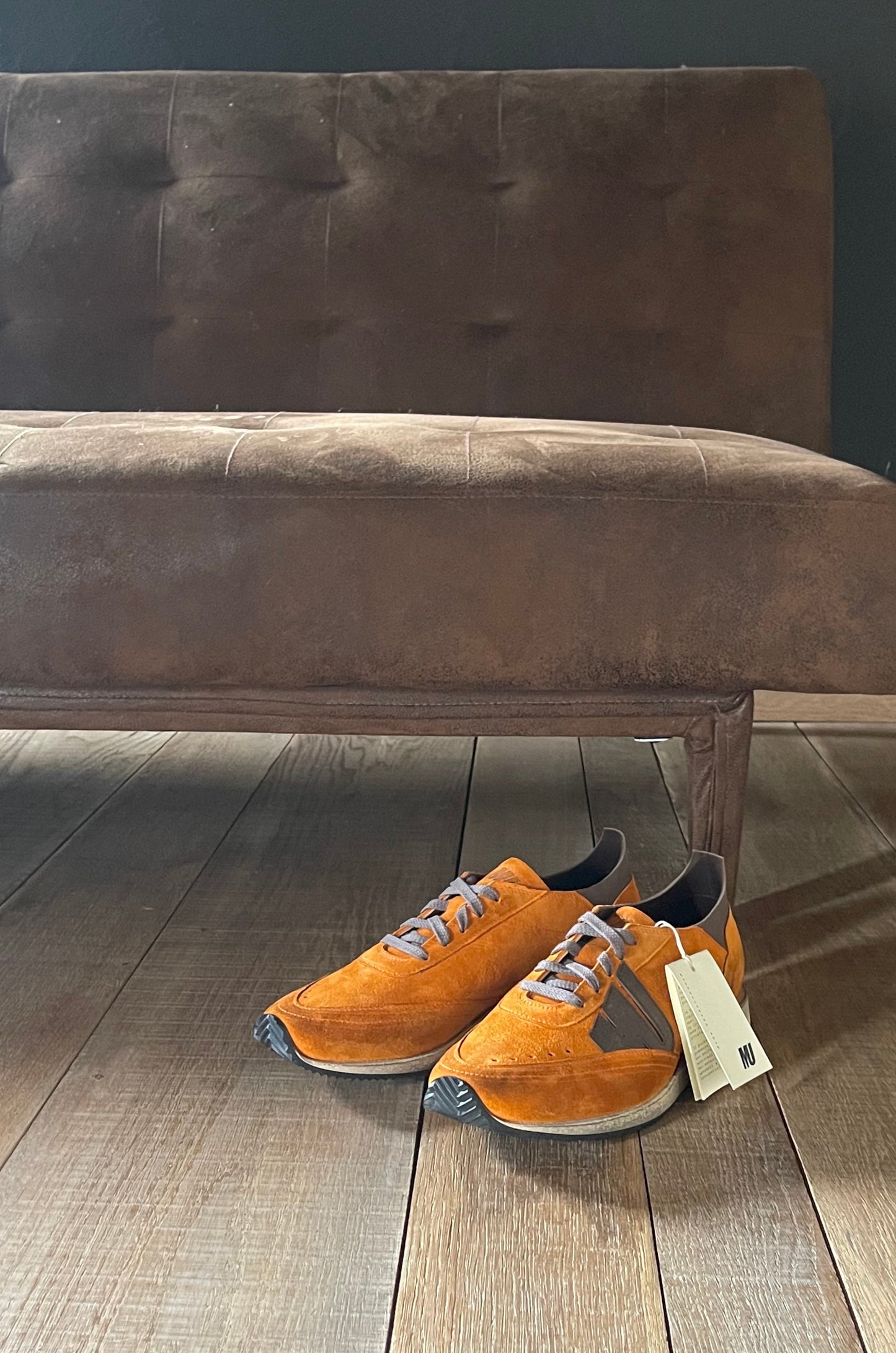 LIMITED EDITION MANDARIN/BROWN - RUNNING MONK (vegetal tunned lining)